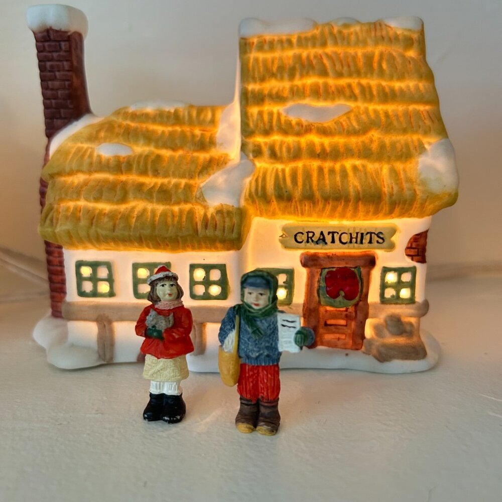 Seymour Mann A Christmas Carol Village Scrooge Fezziwig Cratchits Ceramic Light - Picture 4 of 9